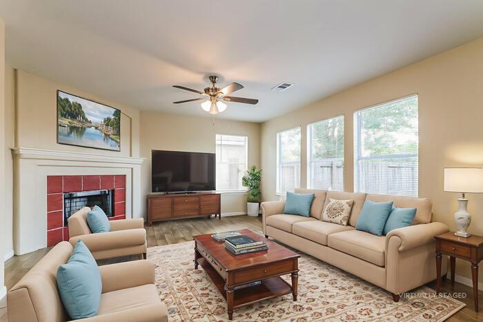 Building Photo - 503 Northvalley Dr
