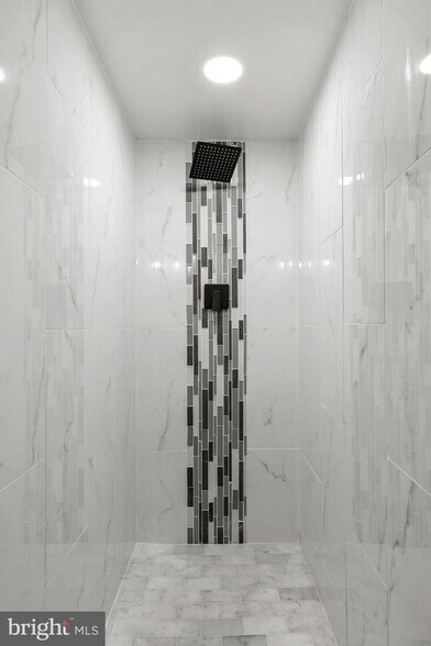 Building Photo - 2929 Stanton Ave