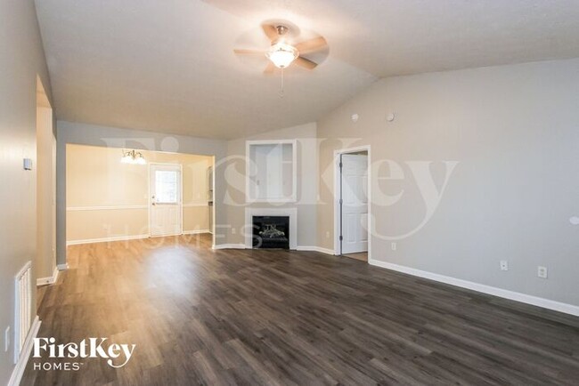 Building Photo - 612 Everlasting Way
