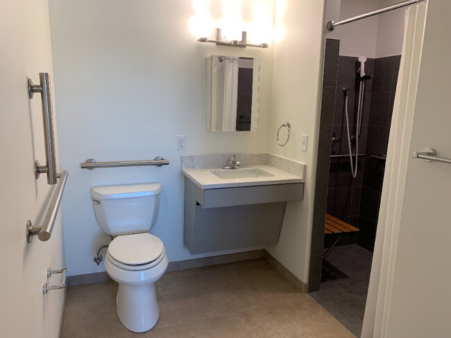 Building Photo - 2051 S Knik Goose Bay Rd