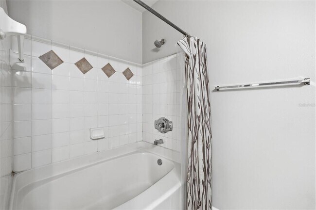 Building Photo - 4207 S Dale Mabry Hwy
