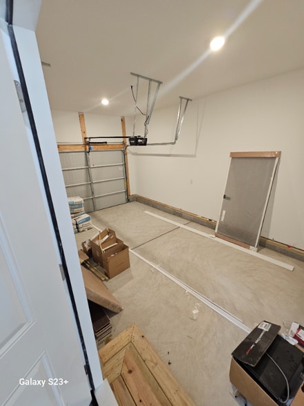 Building Photo - 118 Stamhope Ct