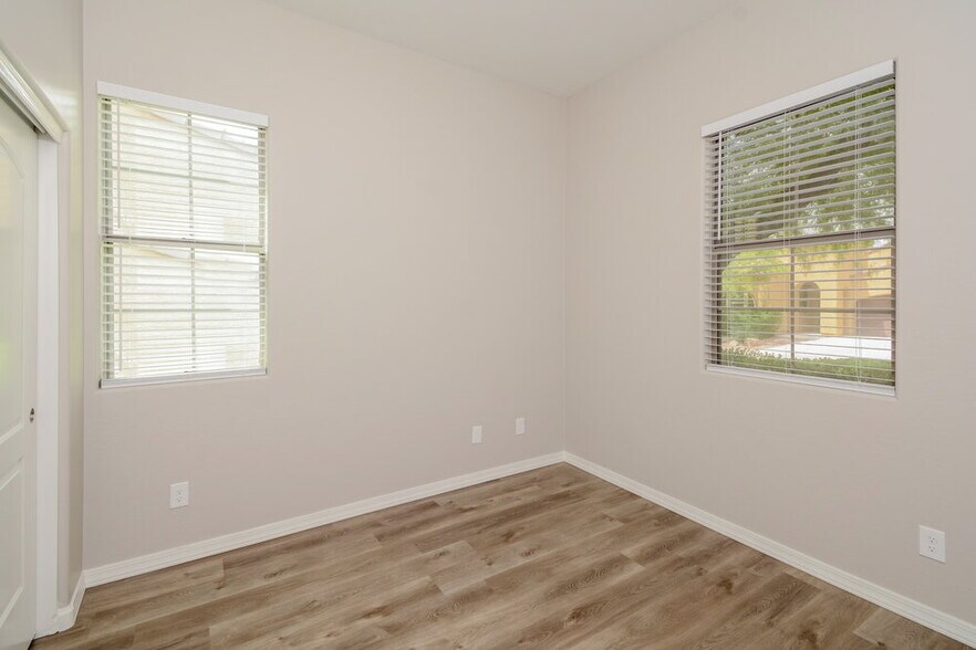 Building Photo - 13640 W Jesse Red Dr