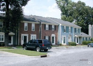 Building Photo - Oak Brook Annex