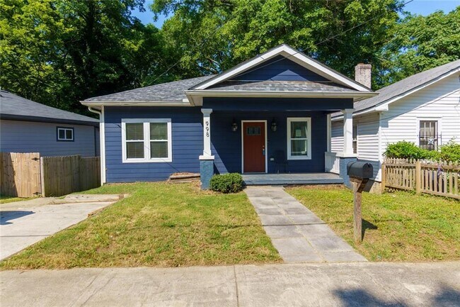 Primary Photo - 998 Mayson Turner Rd NW