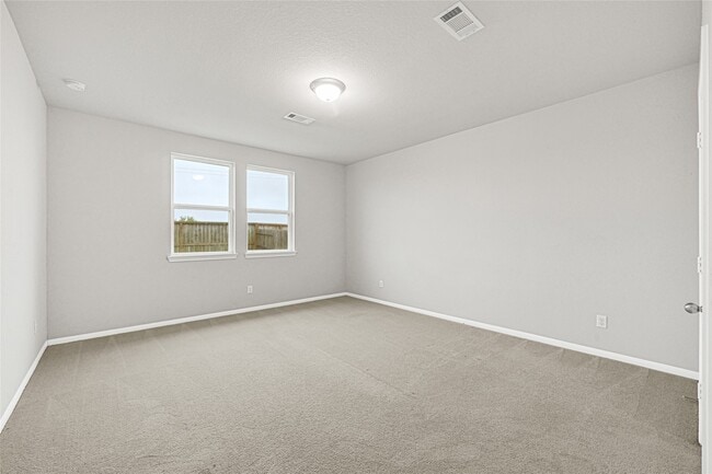 Building Photo - 13401 Emerald Mallard Dr