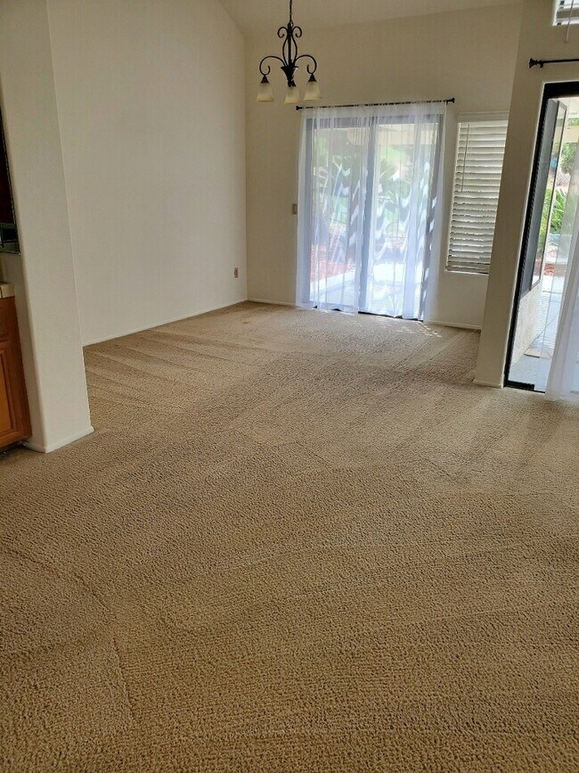 Dining area - 15928 Caminito Aire Puro