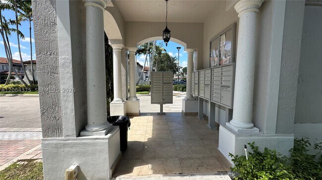 Building Photo - 8102 SW 118th Pl