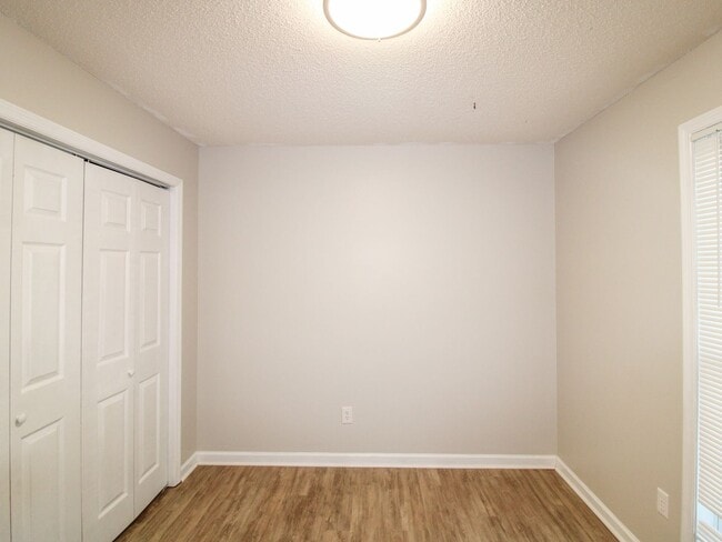 Building Photo - Nice Home in Meridianville!