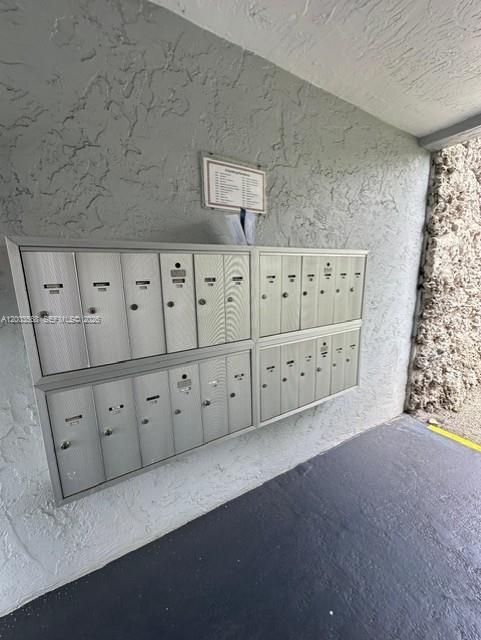 Building Photo - 3123 Oakland Shores Dr