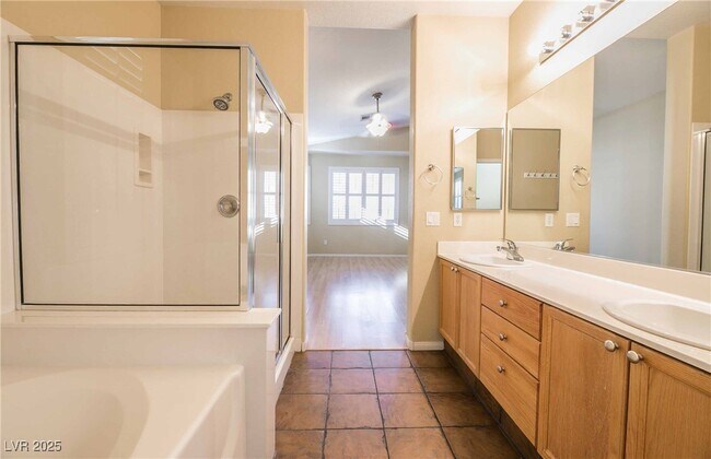 Building Photo - 53 Blaven Dr
