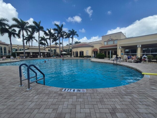 Building Photo - 12654 Via Ravenna