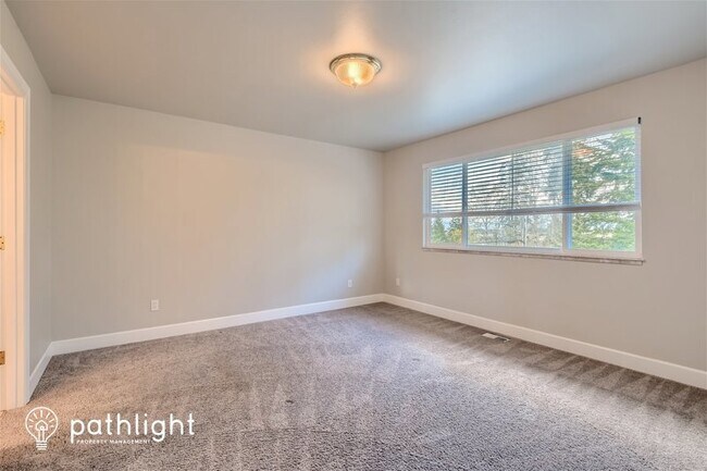 Building Photo - 3420 91 Street SE