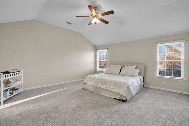 Building Photo - Like New Home for Rent in Hinesville!
