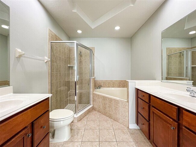 Building Photo - 10114 Willow Grove Ct