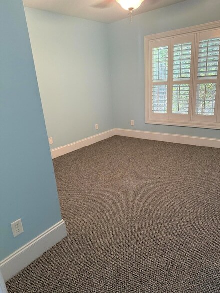 Building Photo - 1270 Winyah St