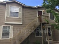 Building Photo - 4960 Universal Heights