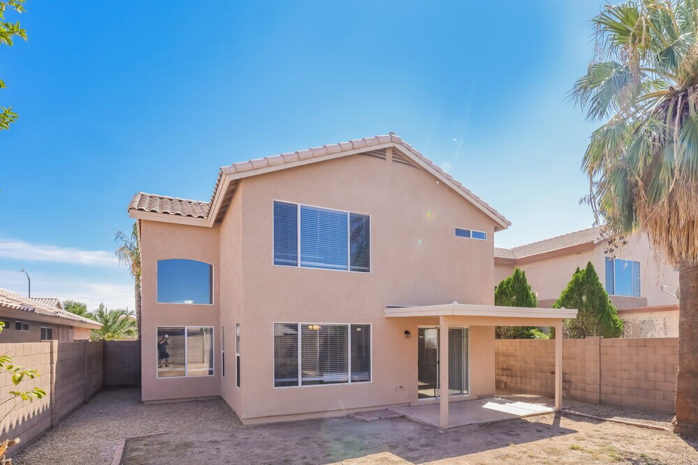 Building Photo - 4124 E Anderson Dr