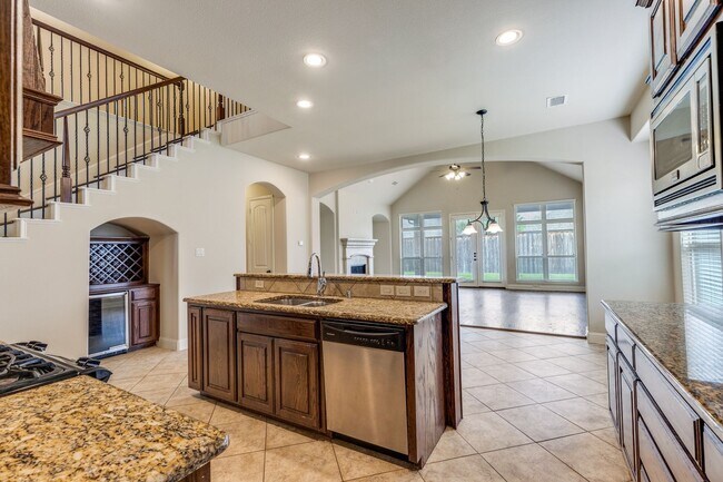 Building Photo - Spacious 4br/3.5ba Home For Lease in Prosper ISD!