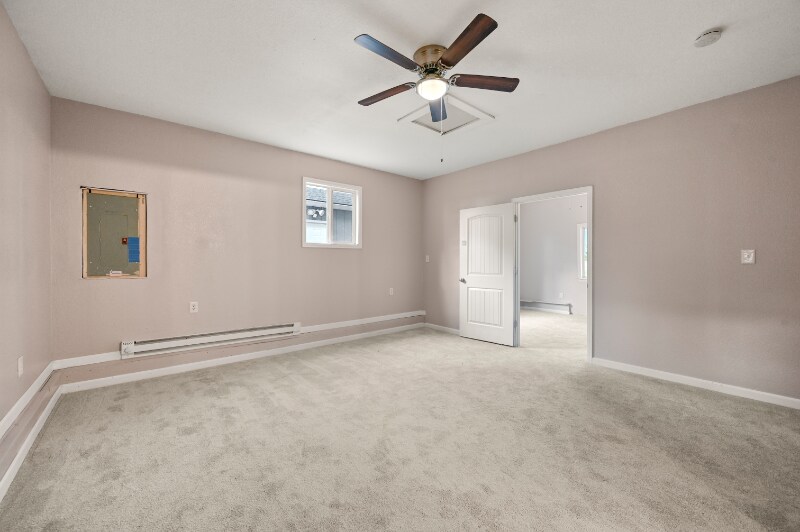 Building Photo - 5520 Coyote Ln