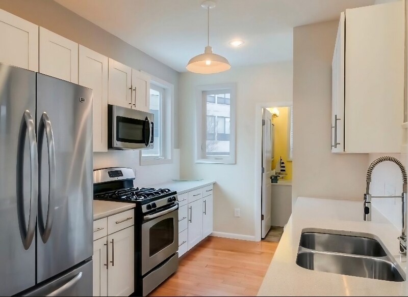 Building Photo - 3647 Penn Ave