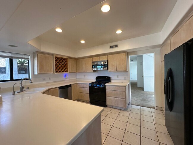 Building Photo - 1200 Palomino Rd