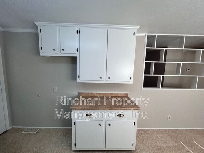 Building Photo - 2326 Marett Blvd