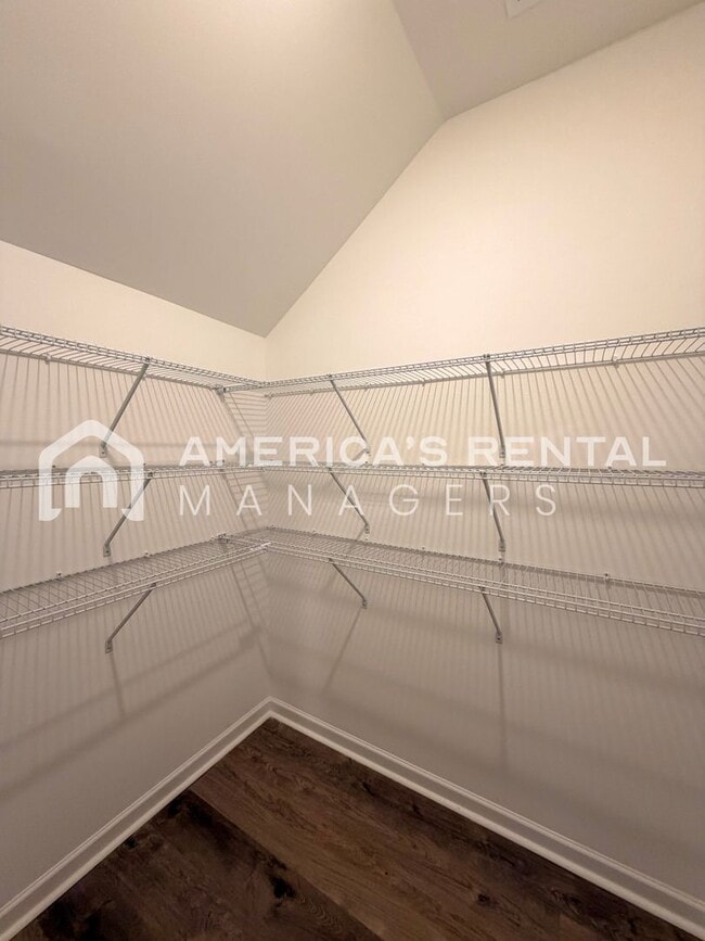 Building Photo - Move-in Special -Spacious Two Story Home with Loft! Sign a 13 month lease by 4/15/2026 and receiv...