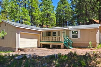 Building Photo - 2820 Toho Trail