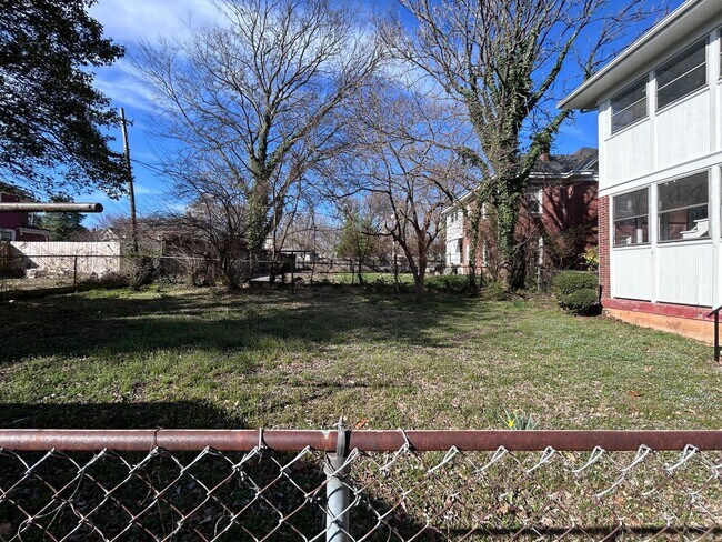 Building Photo - 2 Blocks from Grandin Village - Immaculate...