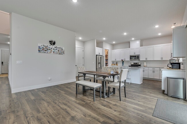 Building Photo - 15080 NW Legend Trail Pl