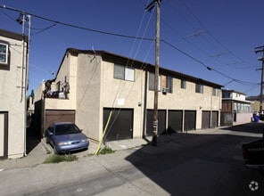 Building Photo - 4435-4441 52nd St