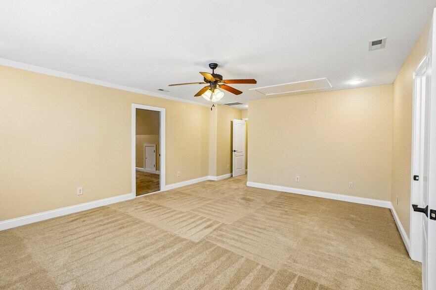 Building Photo - 1025 Princeton View Ln