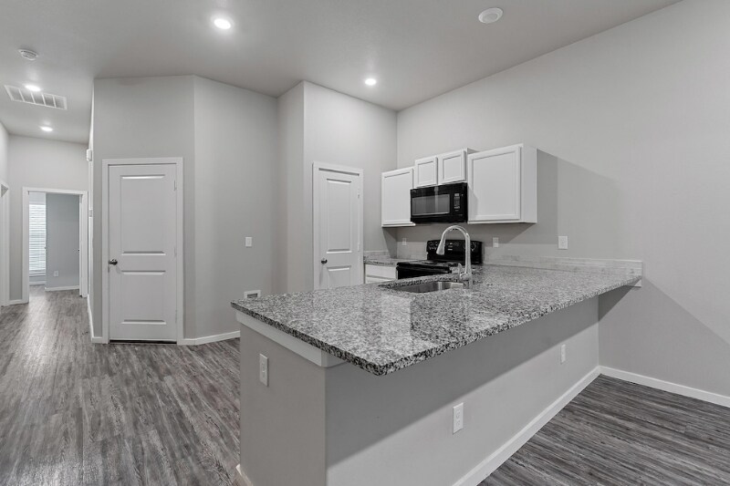 Building Photo - 2120 N Avenue J