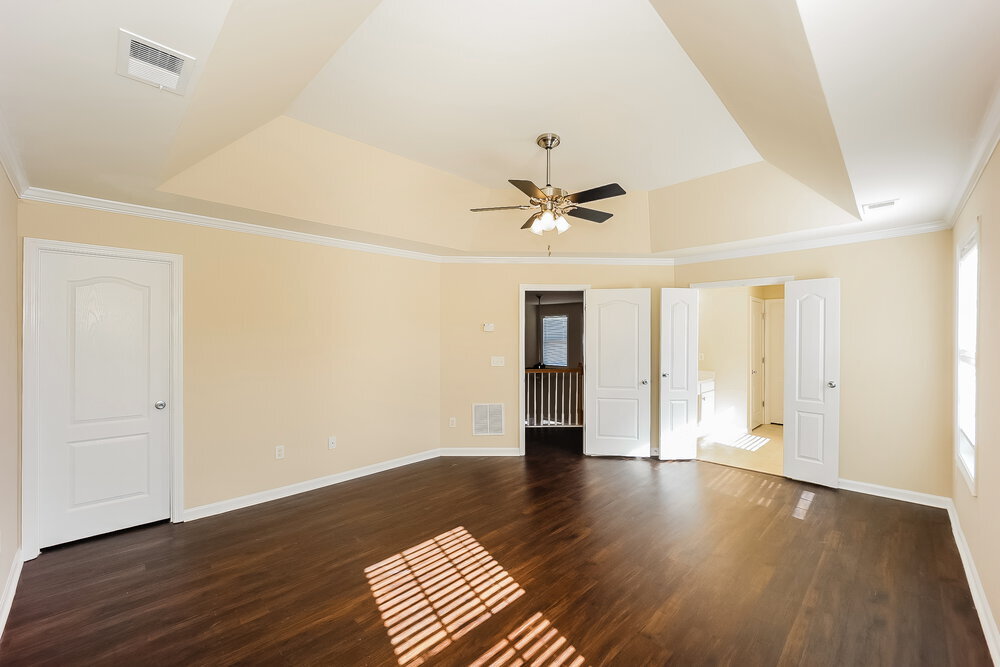 Building Photo - 605 Needle Rush Cir