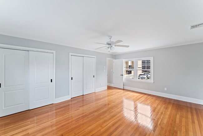 Building Photo - 80 3rd St
