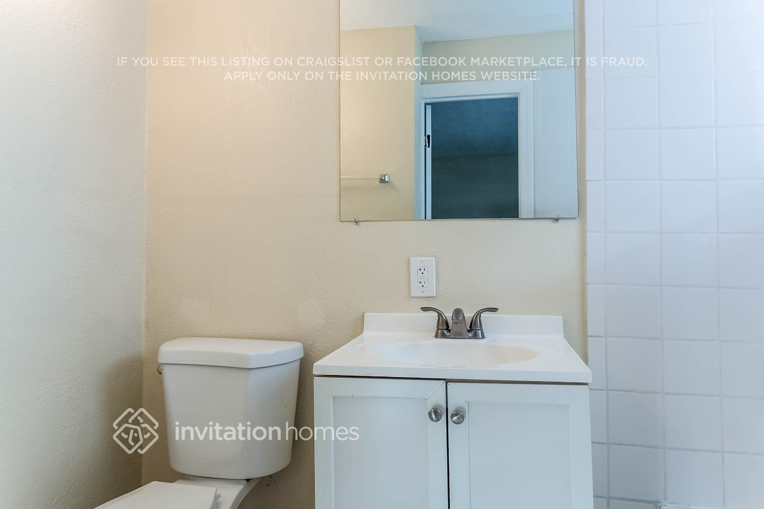 Building Photo - 5576 Souchak Dr