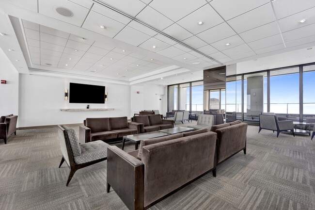 Building Photo - 2800 N Lake Shore Dr