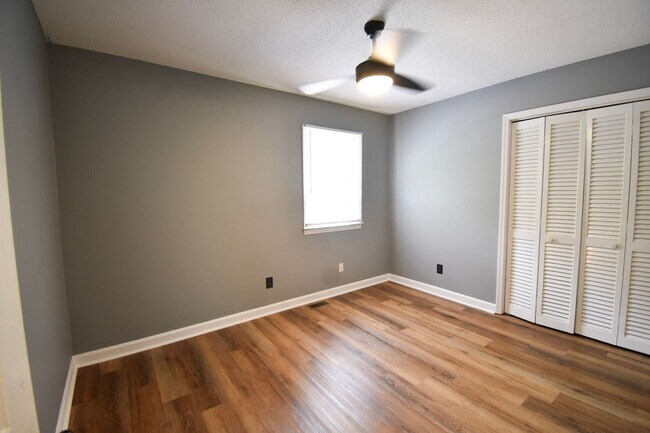 Building Photo - COMING SOON-4 Bedroom, 2.5 Bathroom Home- Pets Allowed
