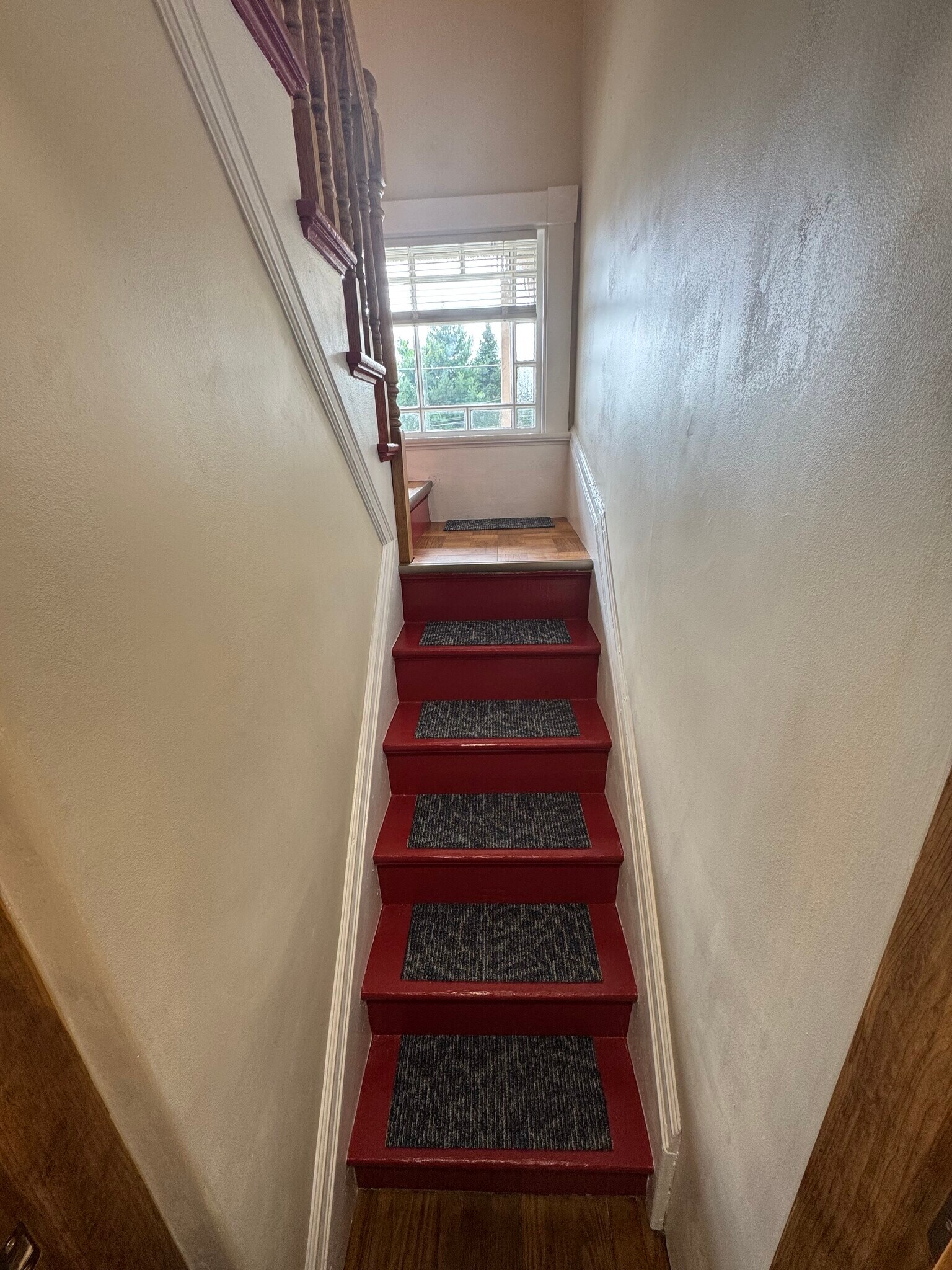 Lower stair - 13 Pleasant Pl