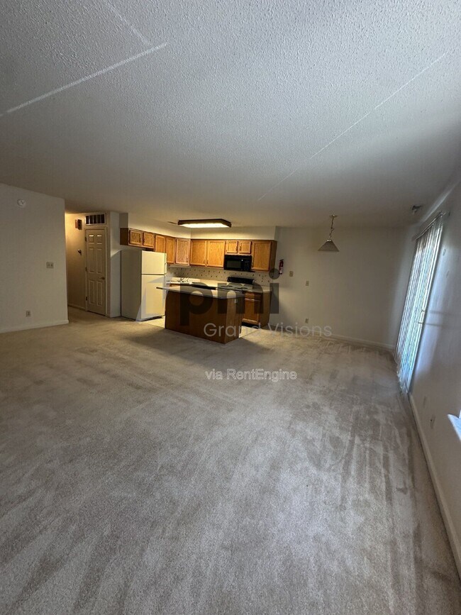 Building Photo - 1308 Arthur Ave