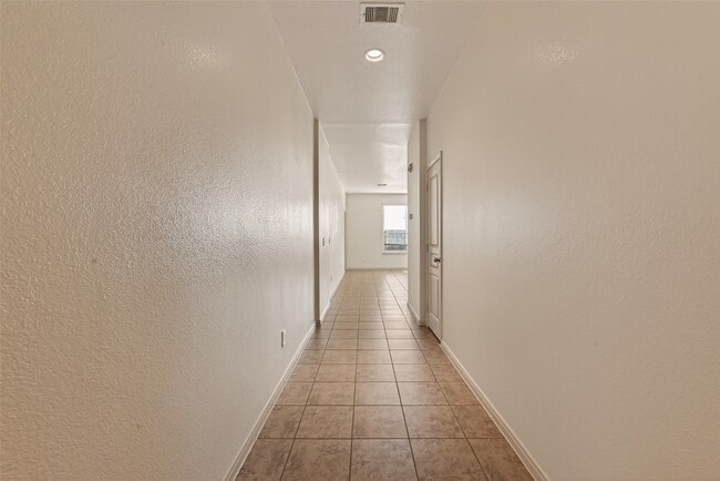 Building Photo - 19507 Midnight Glen Dr