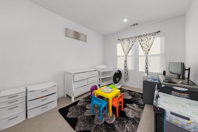 Building Photo - Chula Vista home for rent