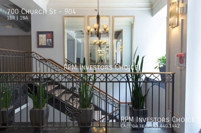 Building Photo - 700 Church St