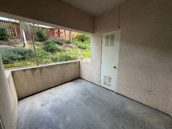 Building Photo - 26426 Arboretum Way