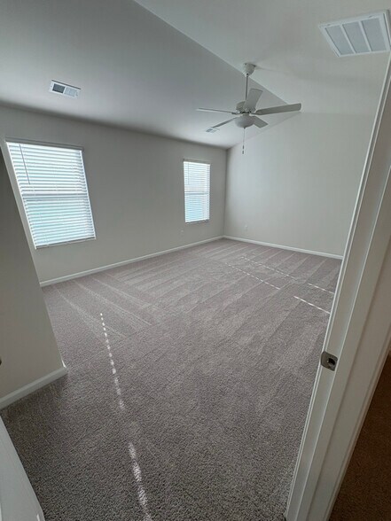 Building Photo - 209 Braxton Dr