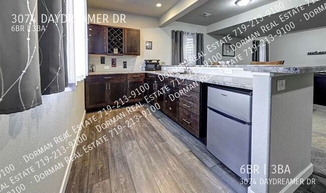 Building Photo - 3074 Daydreamer Dr