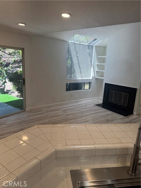 Building Photo - 208 Santa Rosa Ct