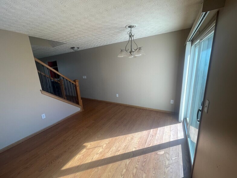 Building Photo - 8311 Carano Way