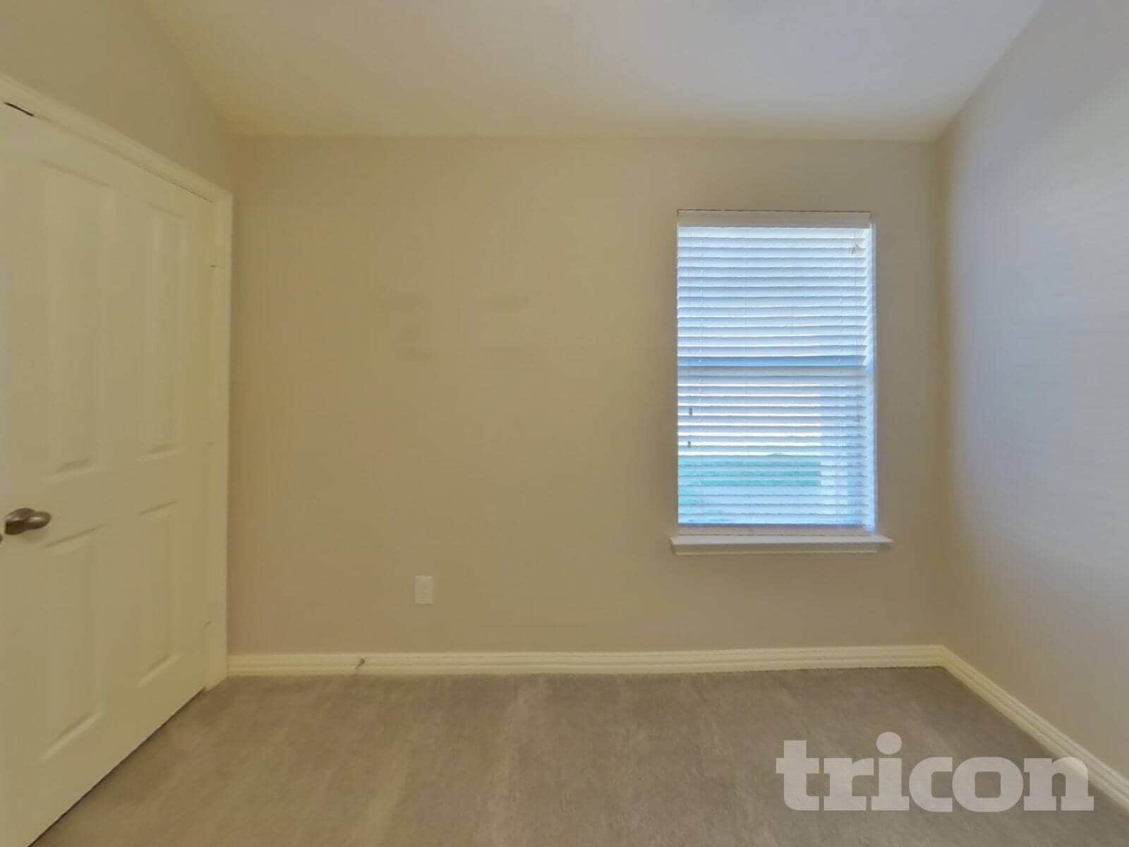 Building Photo - 2413 Castle Creek Dr